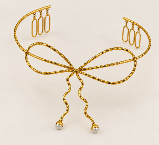 The Aurelia Bow